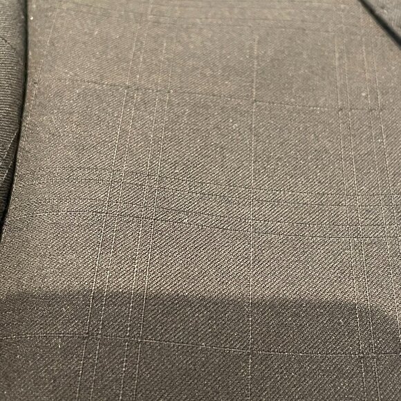 Sondergaard 2 Piece Suit 40R Black - Picture 6 of 11